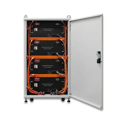 How many kilowatt-hours of electricity does an outdoor solar power hub use